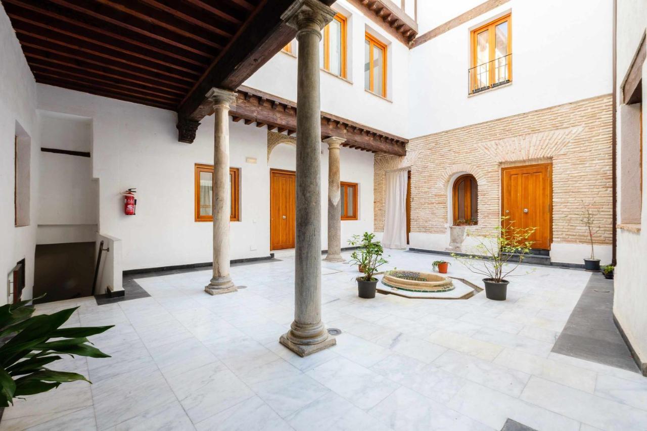 Apartamento Con Patio Junto A La Catedral By Toledo Ap Dış mekan fotoğraf